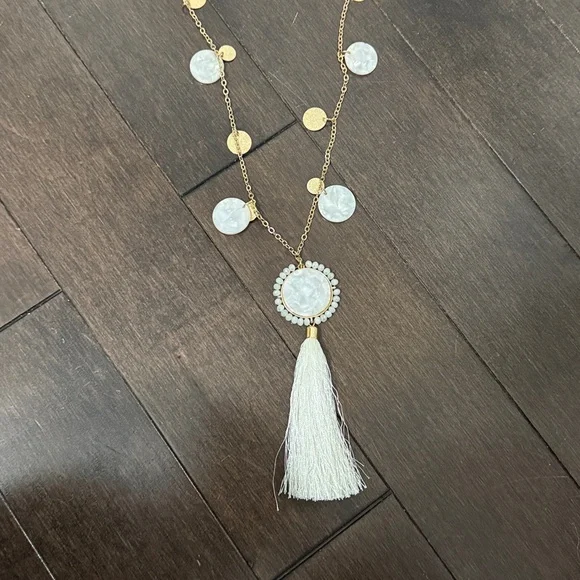 Lilly Pulitzer Gold and White Tassel Necklace - Picture 2 of 2